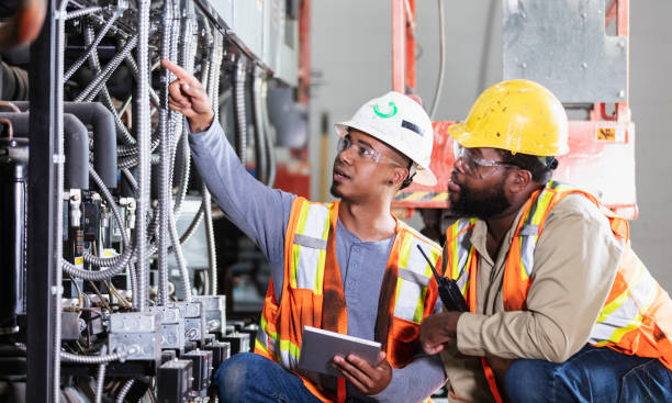 Best Emergency Electrician Near Me  in Maineville, OH